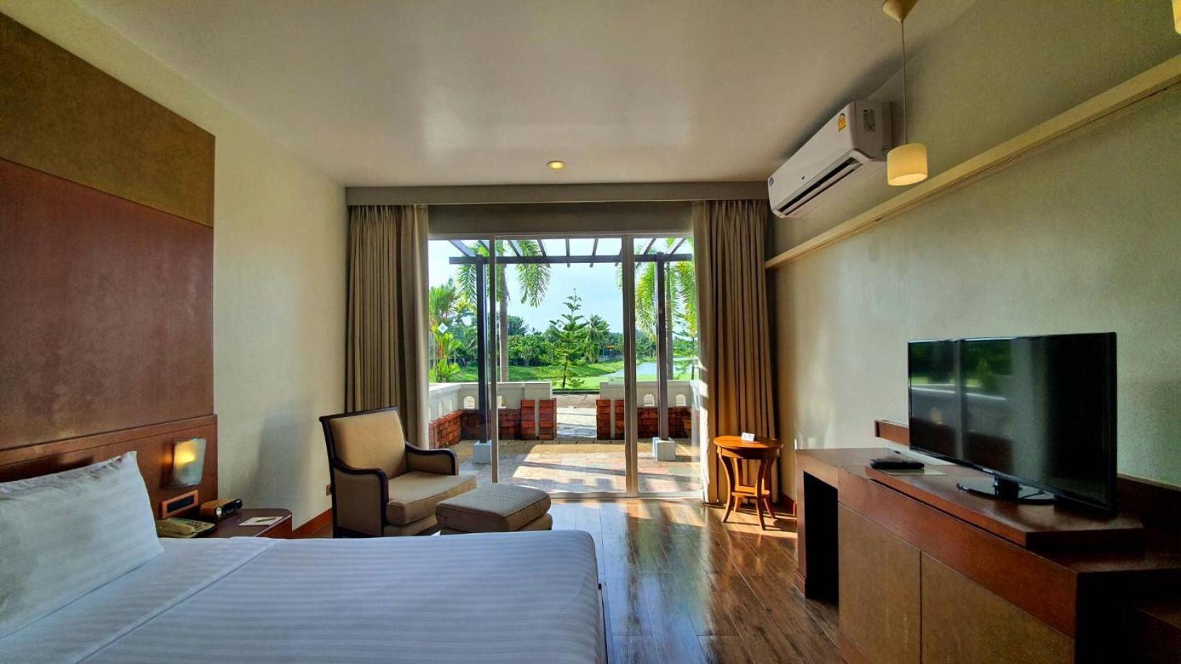 Mission Hills Phuket Golf Resort-Sha Extra Plus Por Bay Dış mekan fotoğraf