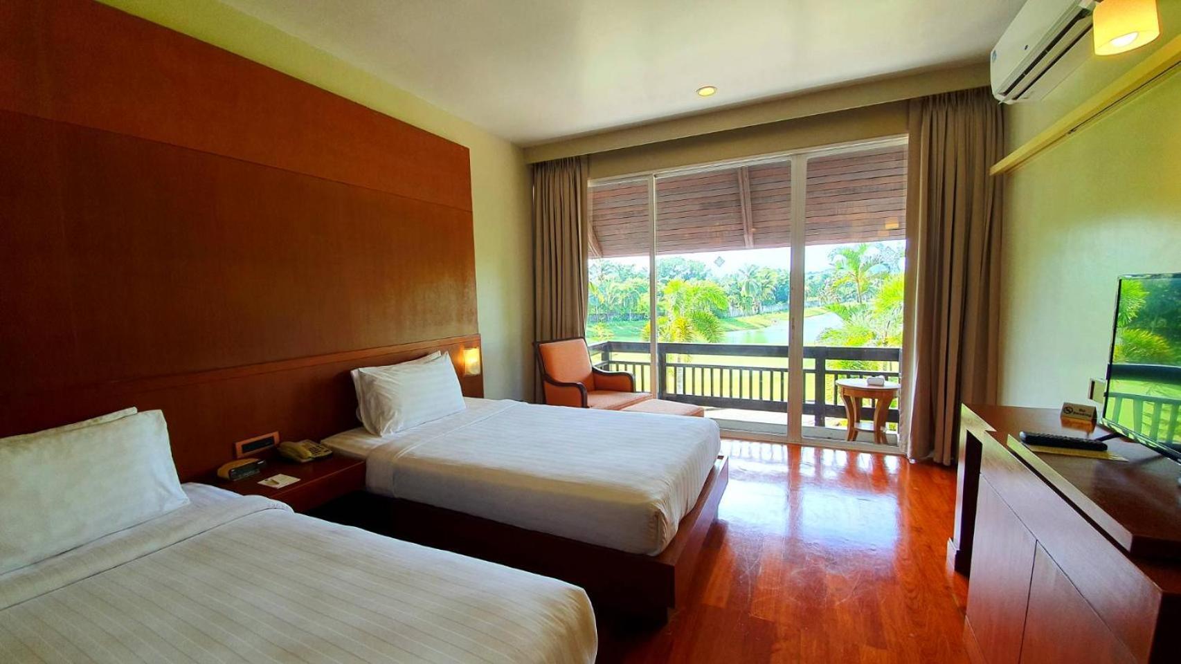 Mission Hills Phuket Golf Resort-Sha Extra Plus Por Bay Dış mekan fotoğraf